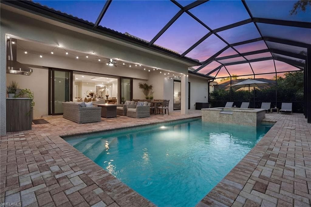 2867 Coco Lakes DR-36