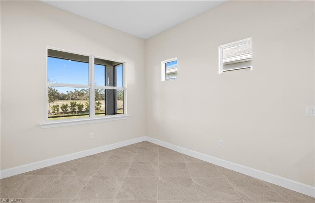 7136 Chapel Creek LN-23