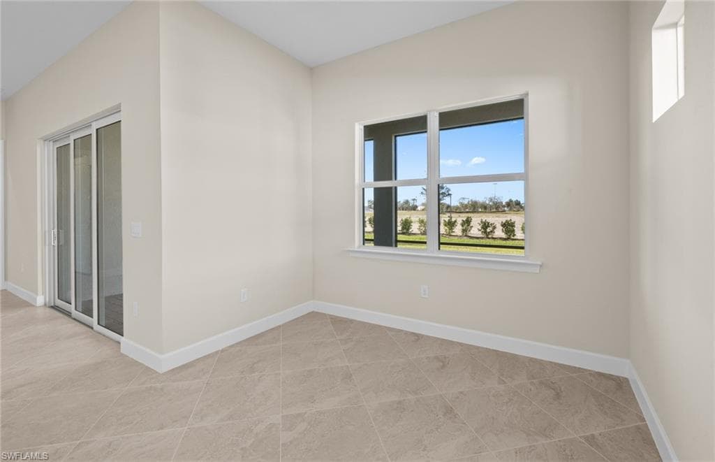 7136 Chapel Creek LN-22
