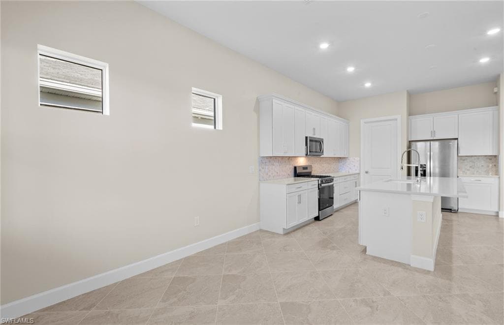 7136 Chapel Creek LN-24