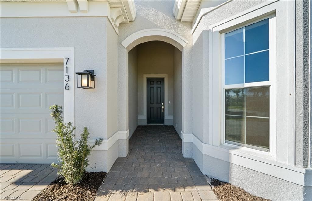 7136 Chapel Creek LN-10