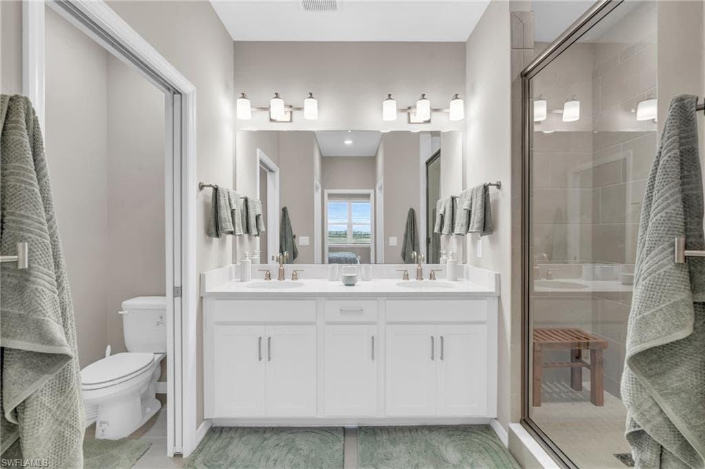11811 Venetian Lagoon DR 202-20