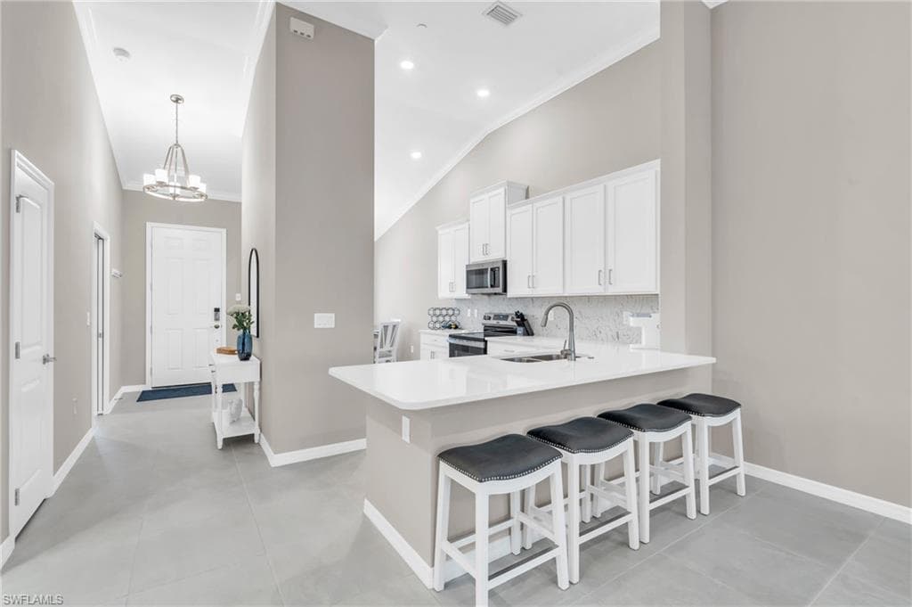 11811 Venetian Lagoon DR 202-11