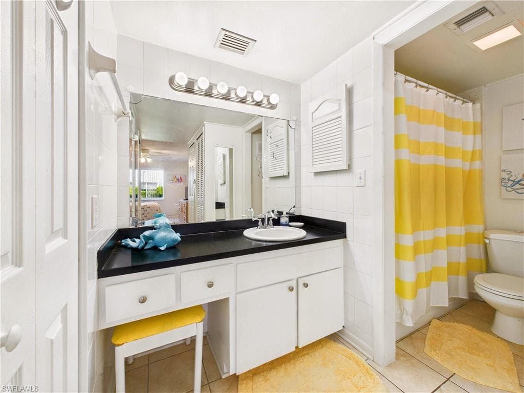 232 Palm DR 47-5-15