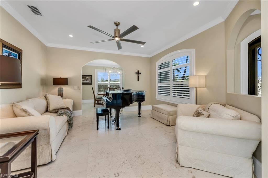 132 Hilo ST-17