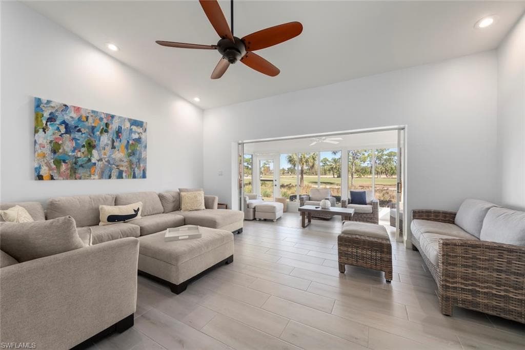 15667 Carriedale LN-29