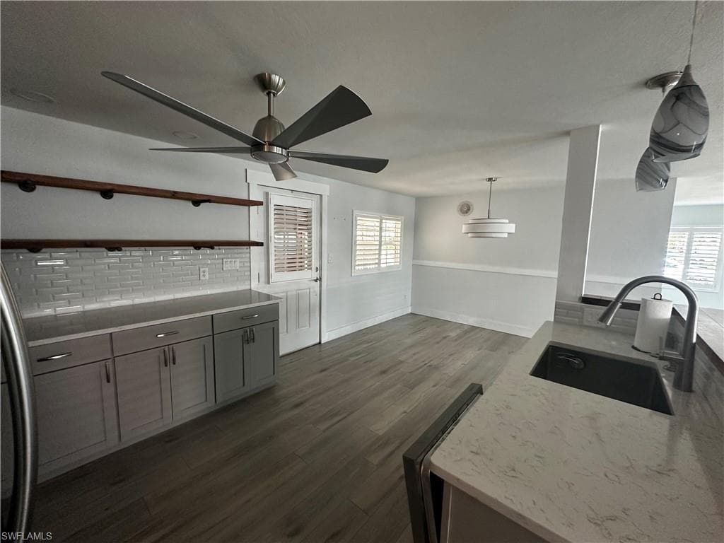 170 Pine Key LN 13-27