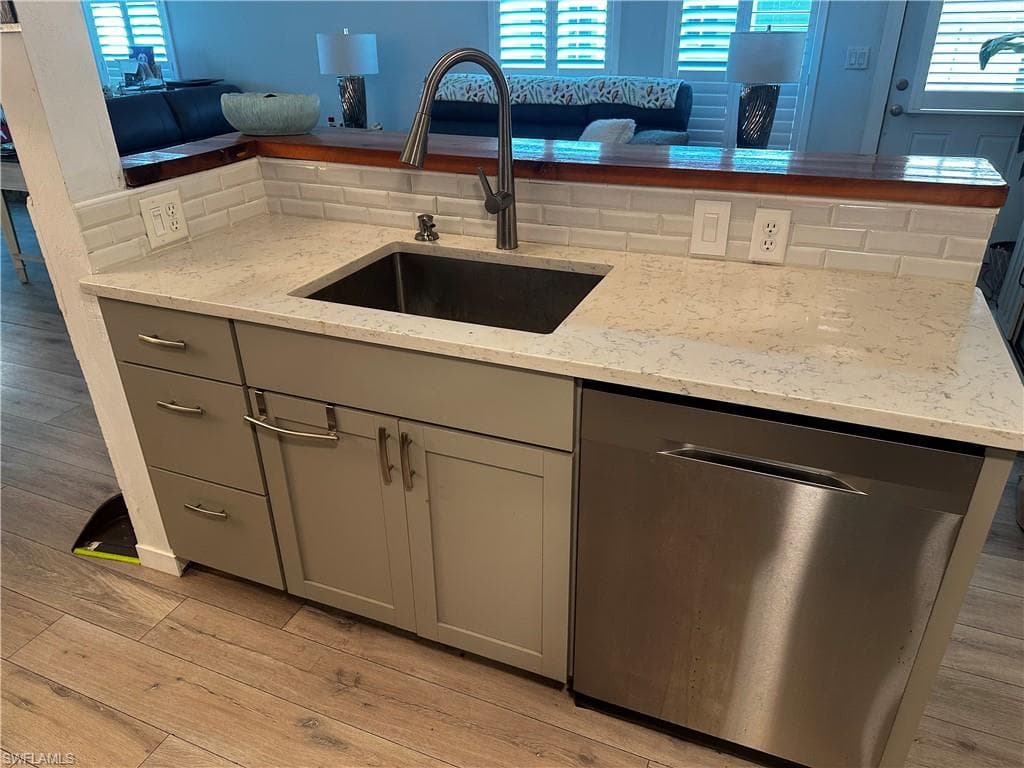 170 Pine Key LN 13-3
