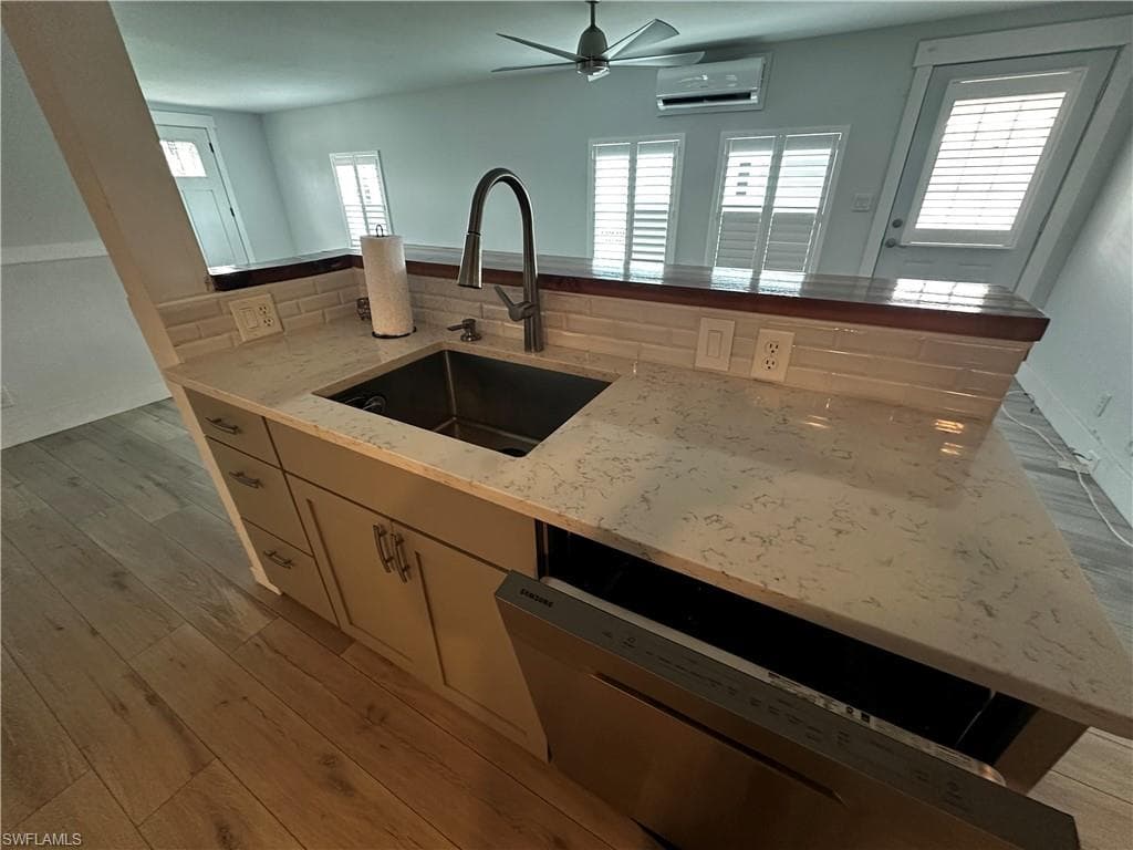 170 Pine Key LN 13-34