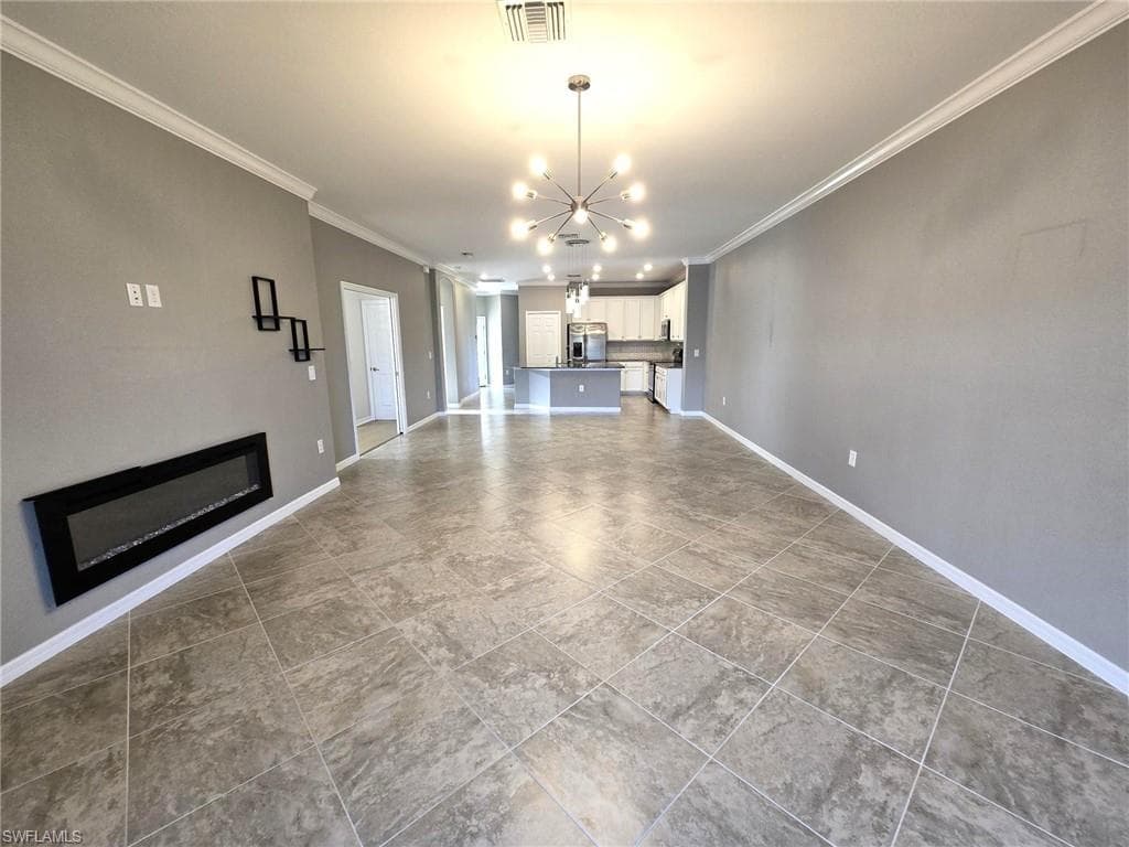 9163 Woodhurst DR-7