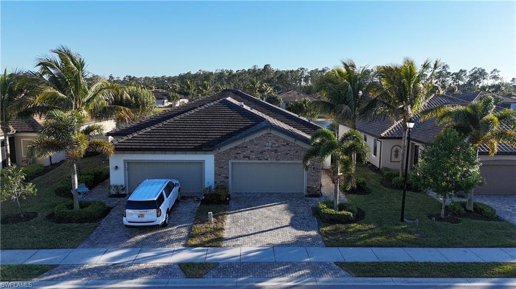 9163 Woodhurst DR-33