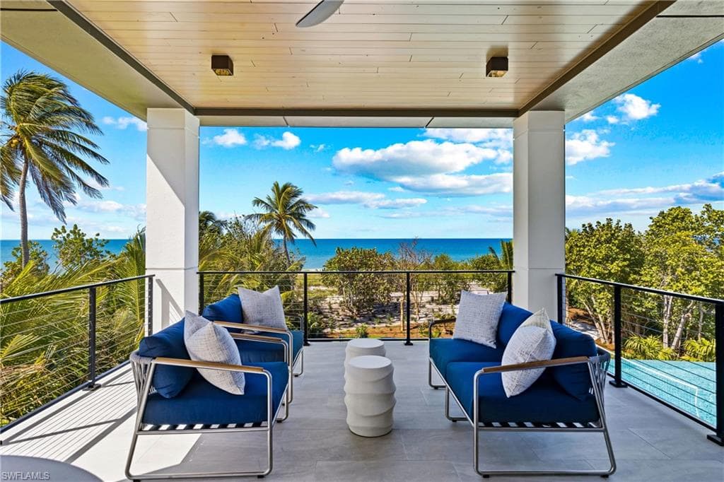 16950 Captiva DR-14