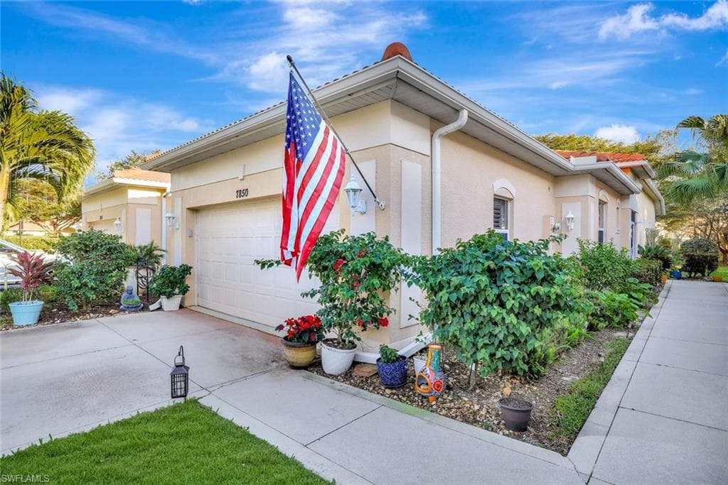 7850 Sanctuary CIR 99-2-2