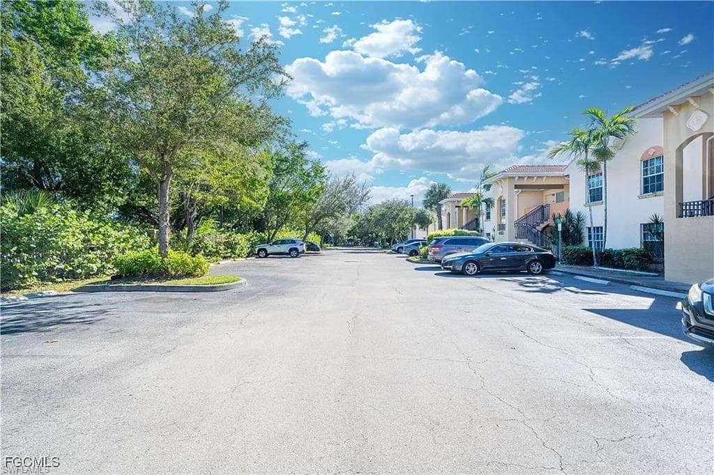 4160 Castilla CIR 103-18