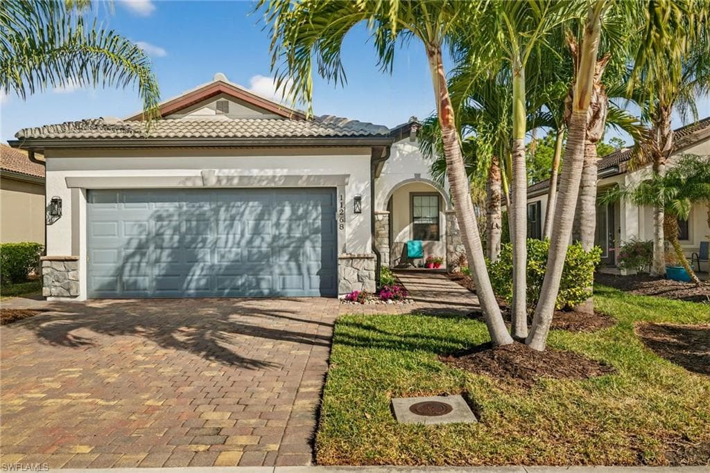 11268 Carlingford RD-27