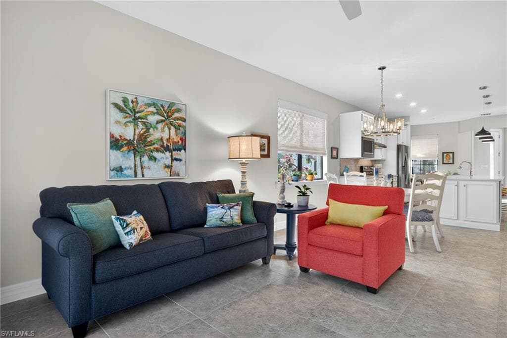 11268 Carlingford RD-13