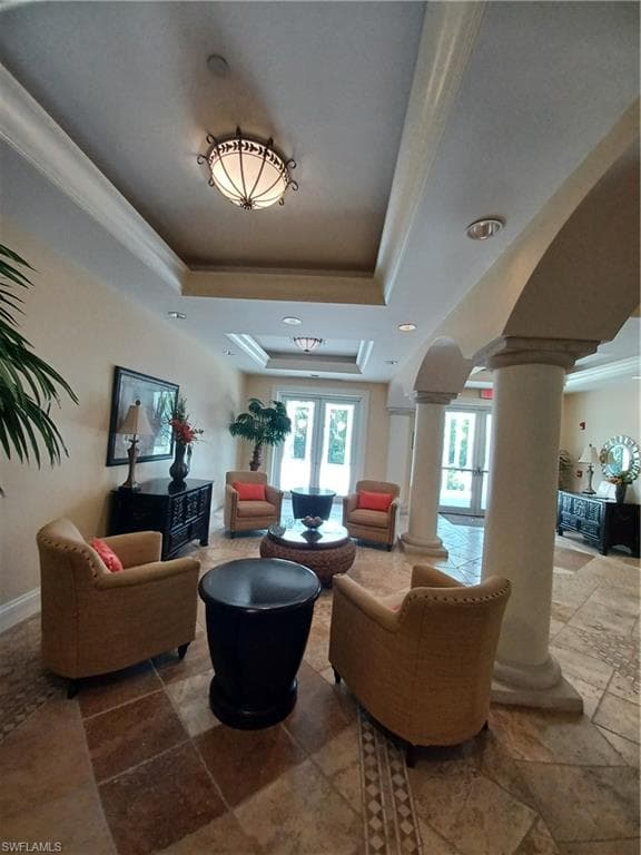 2825 Palm Beach BLVD 416-44