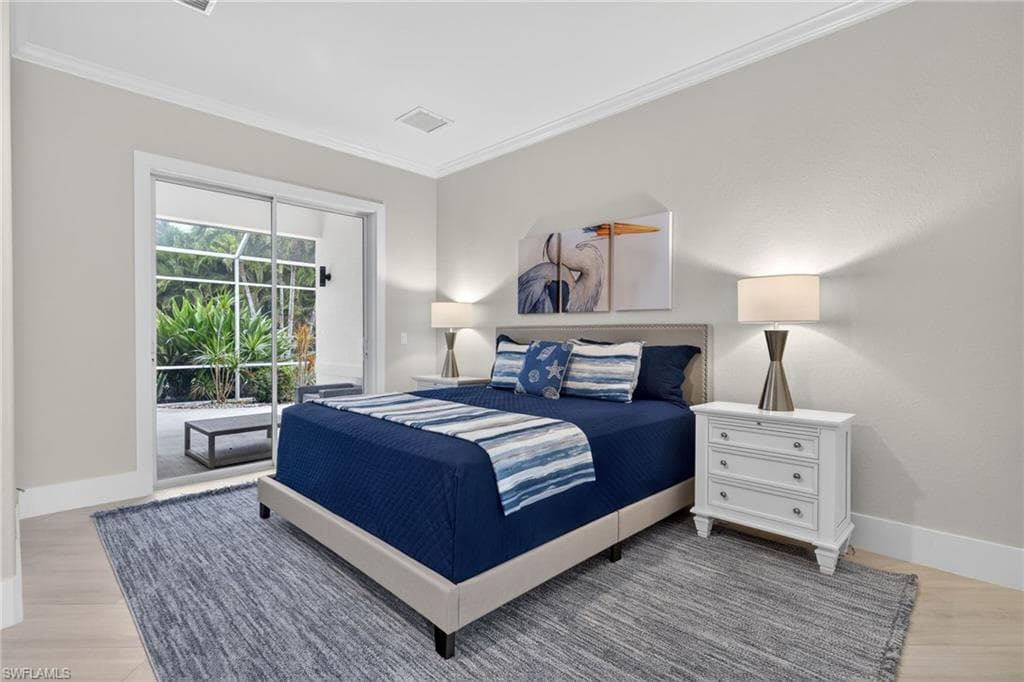 6461 Livingston Woods LN-22