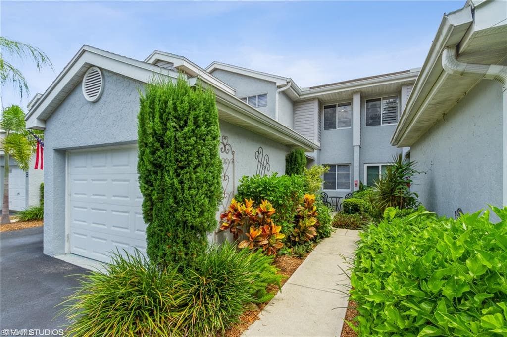 2611 Citrus Lake DR C-203-26