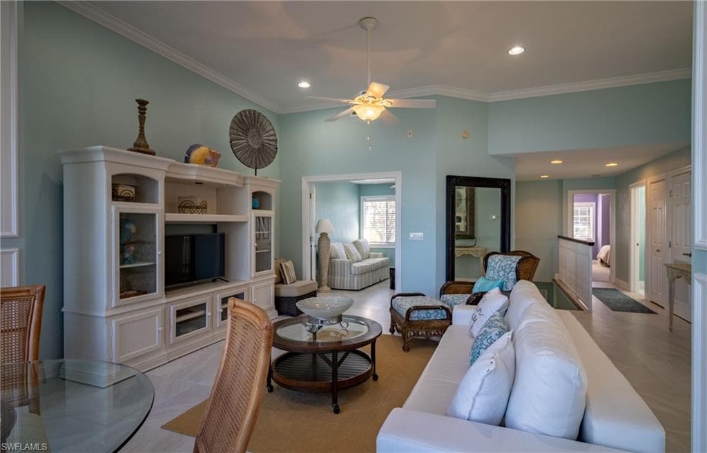 2611 Citrus Lake DR C-203-4