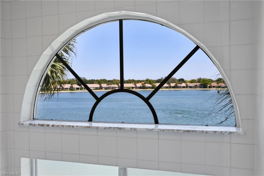 2541 Citrus Lake DR A-205-20