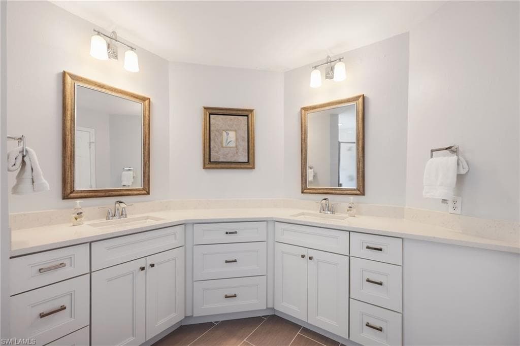 2541 Citrus Lake DR A-205-18