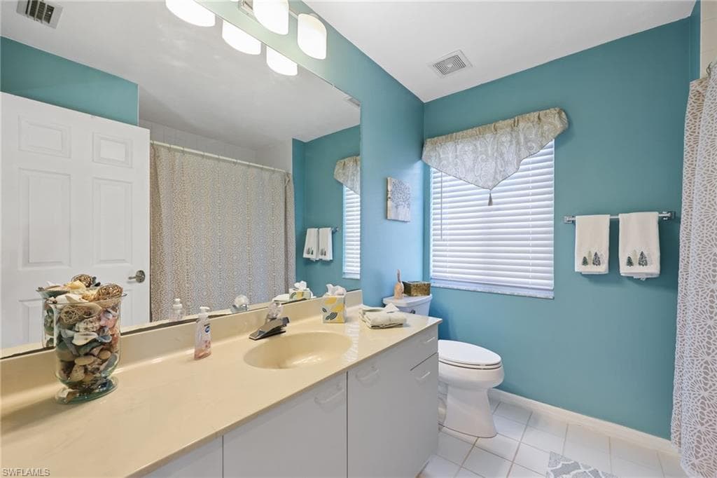 2541 Citrus Lake DR A-205-25