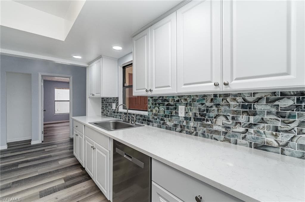 12601 Kelly Palm DR-12