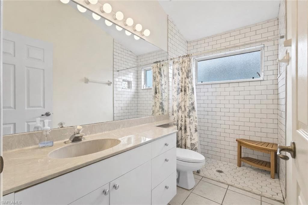 3650 Sunland LN-17