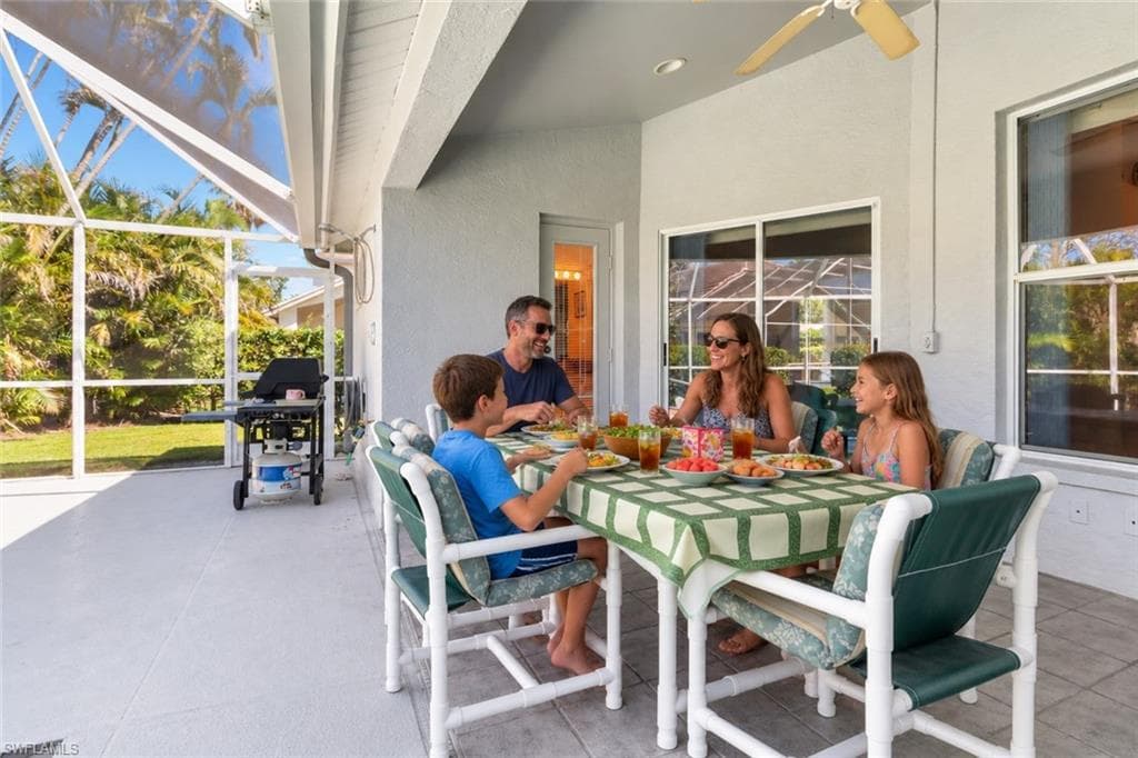 3650 Sunland LN-3