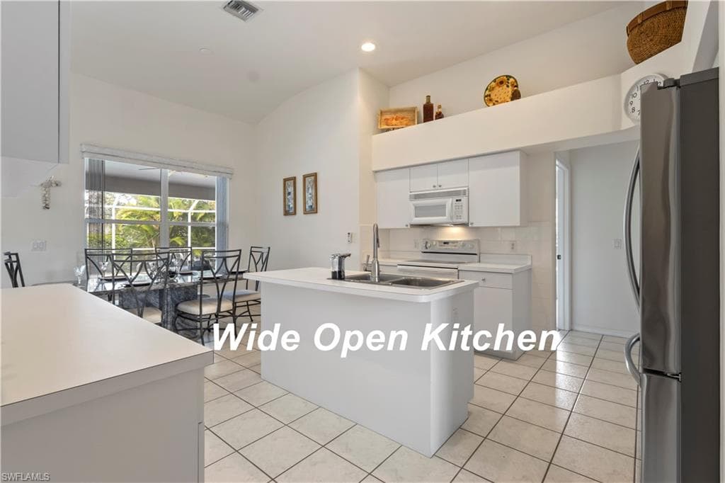 3650 Sunland LN-10