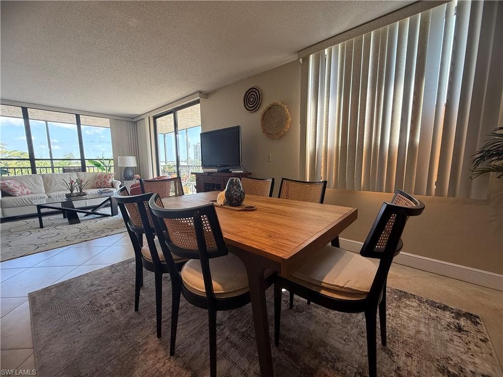 3490 N Key DR 410-16