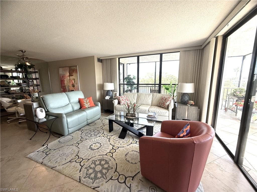 3490 N Key DR 410-12