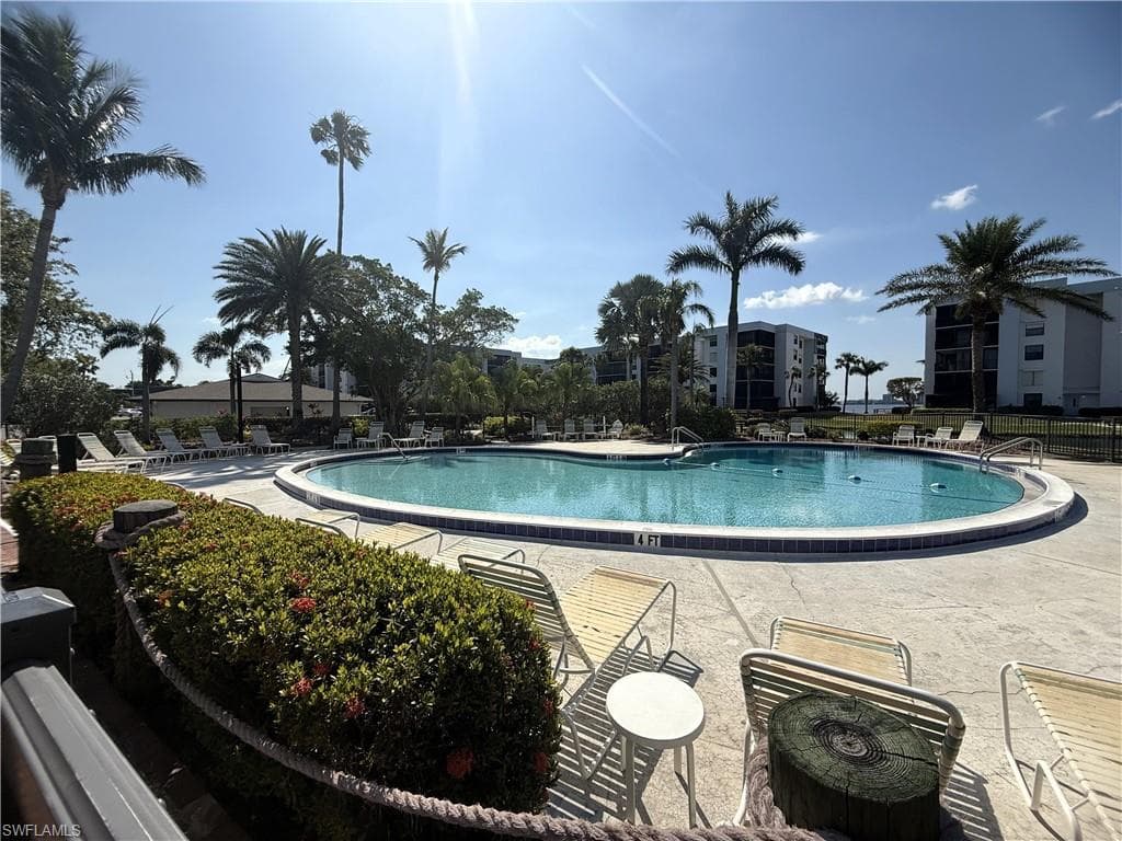 3490 N Key DR 410-33