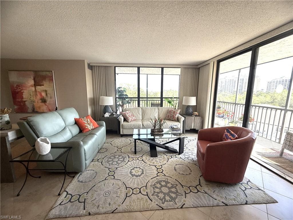 3490 N Key DR 410-11