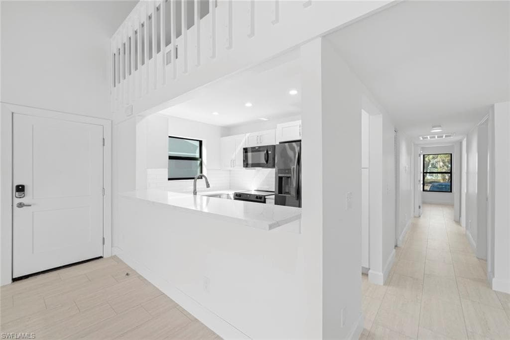 736 Donax ST-17
