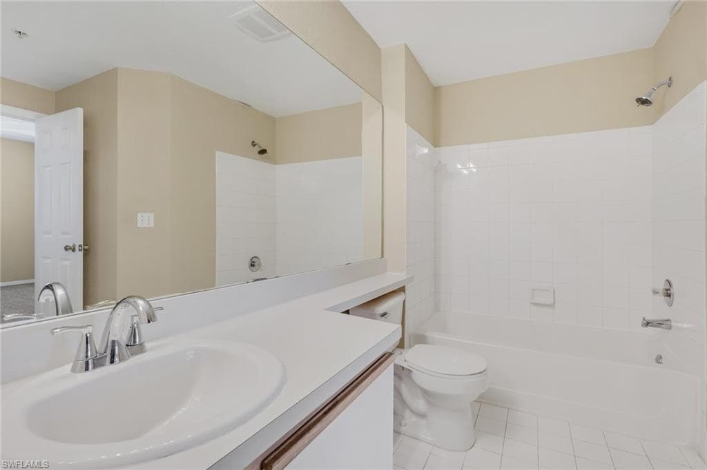 6321 Aragon WAY 206-22