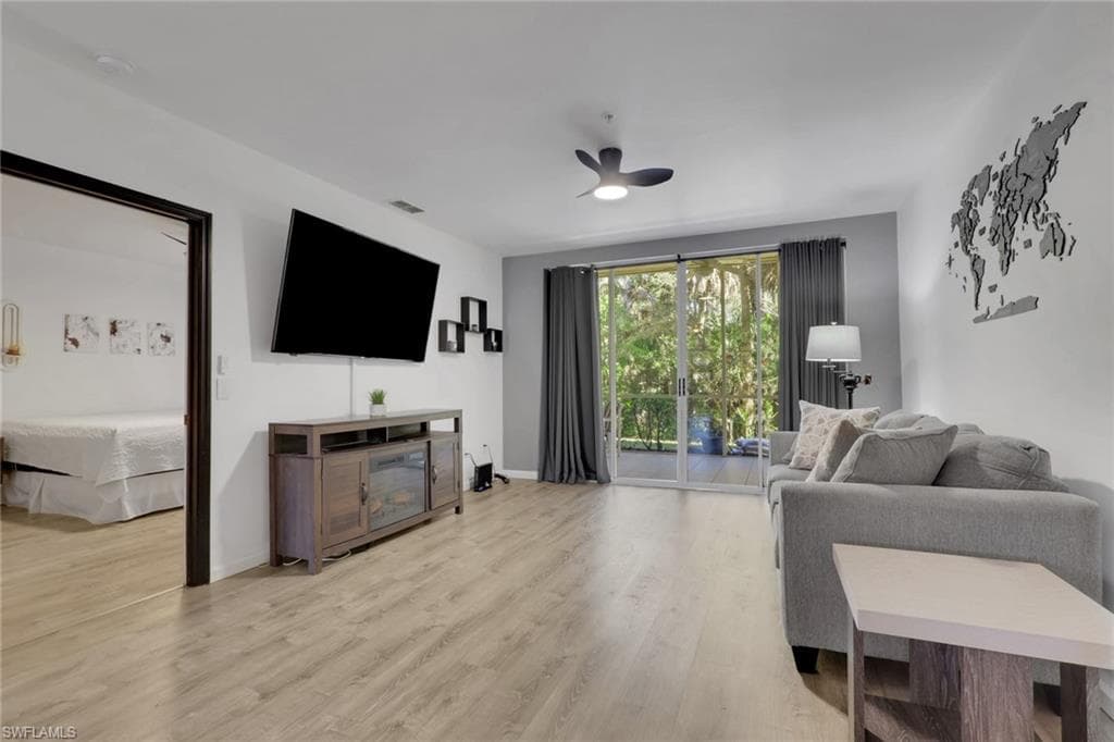 14801 Park Lake DR 104-1