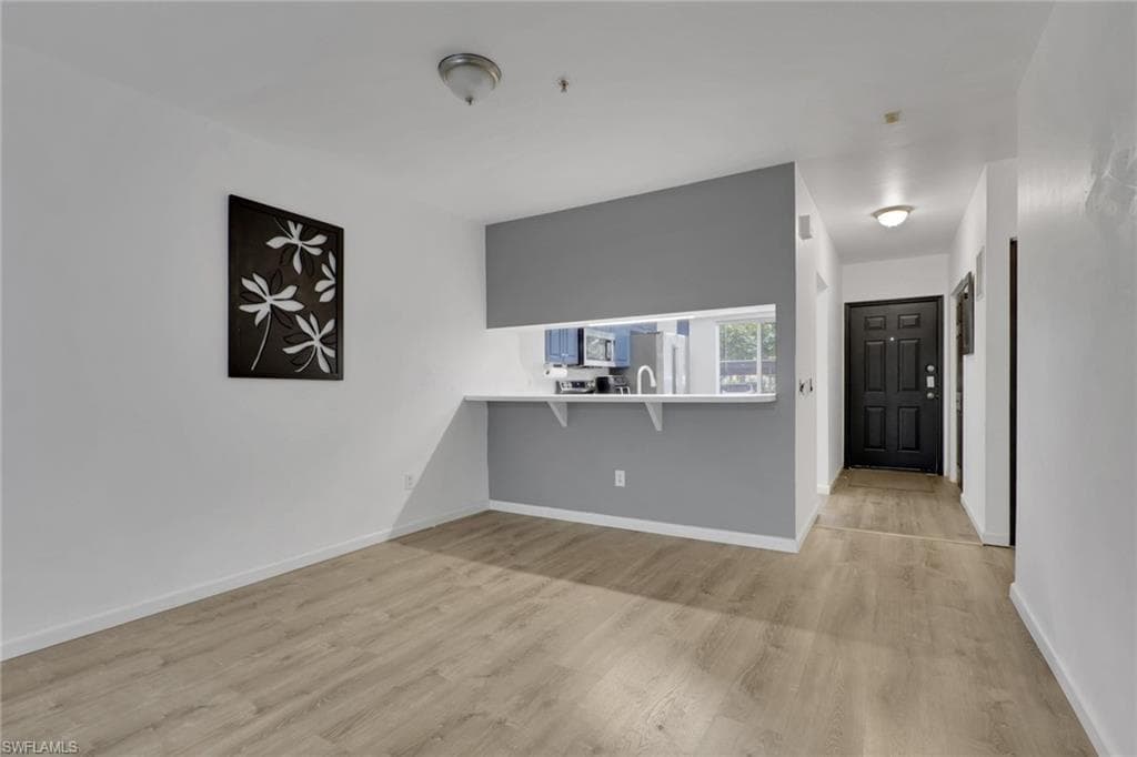 14801 Park Lake DR 104-9
