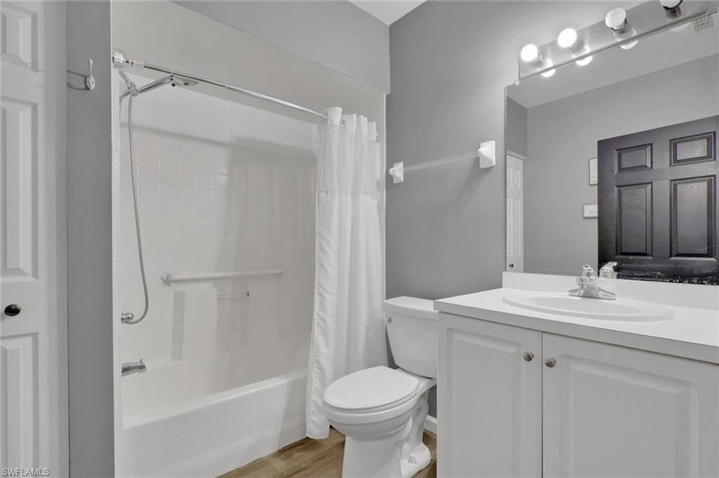 14801 Park Lake DR 104-8