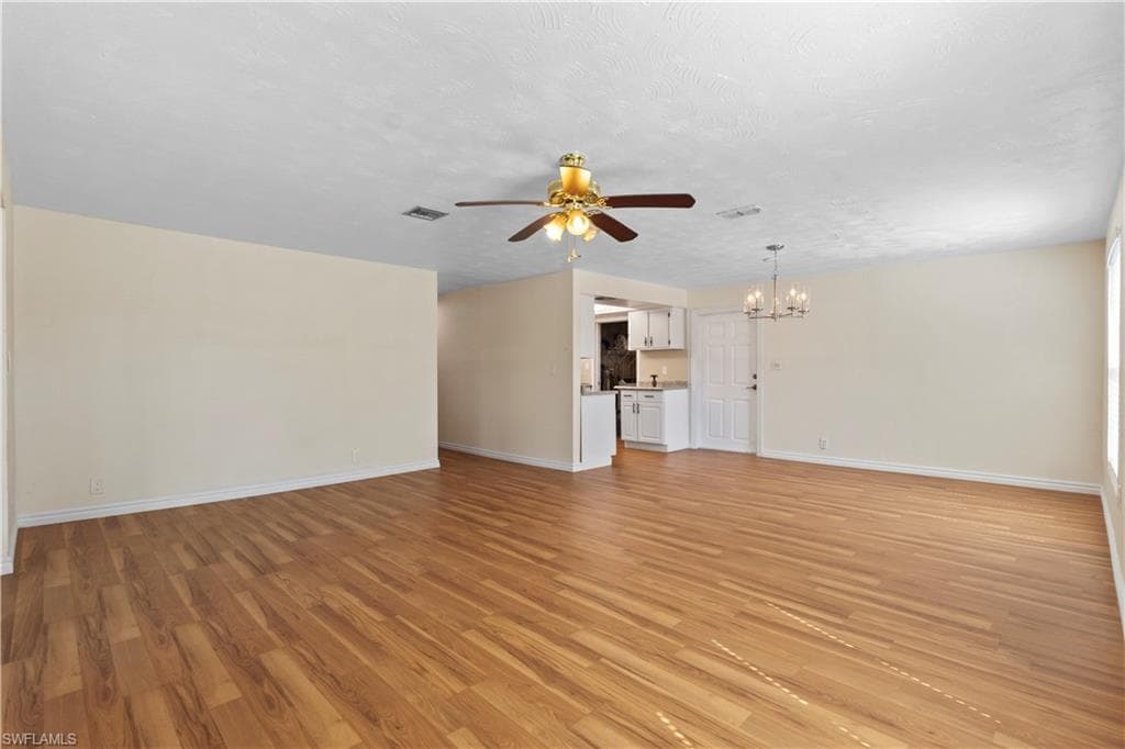 579 13th ST N-16