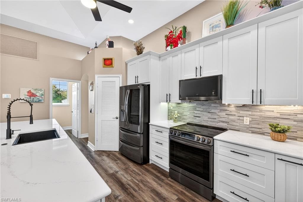 27310 Patrick ST-6