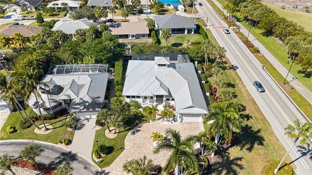 27000 Flamingo DR-47