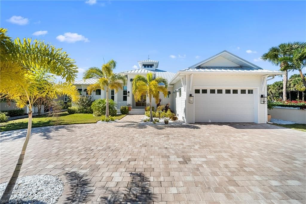 27000 Flamingo DR-1