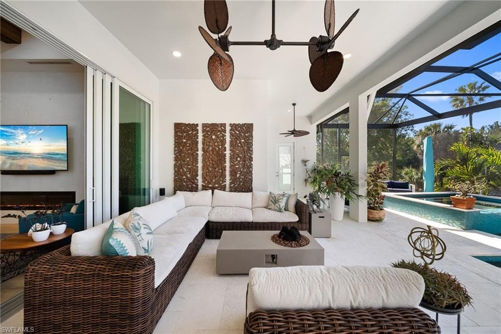27000 Flamingo DR-20
