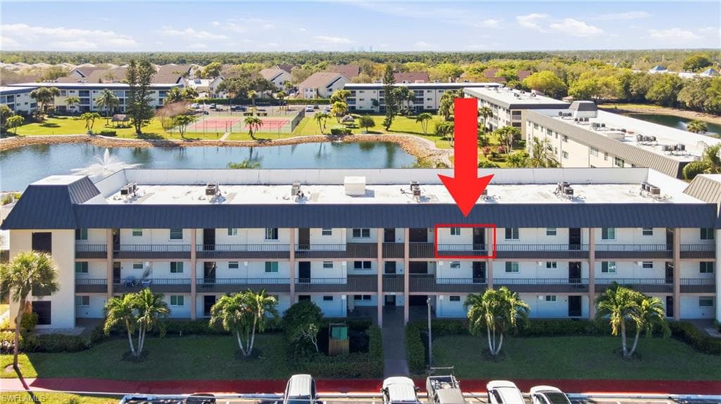 1010 Manatee RD B304-6