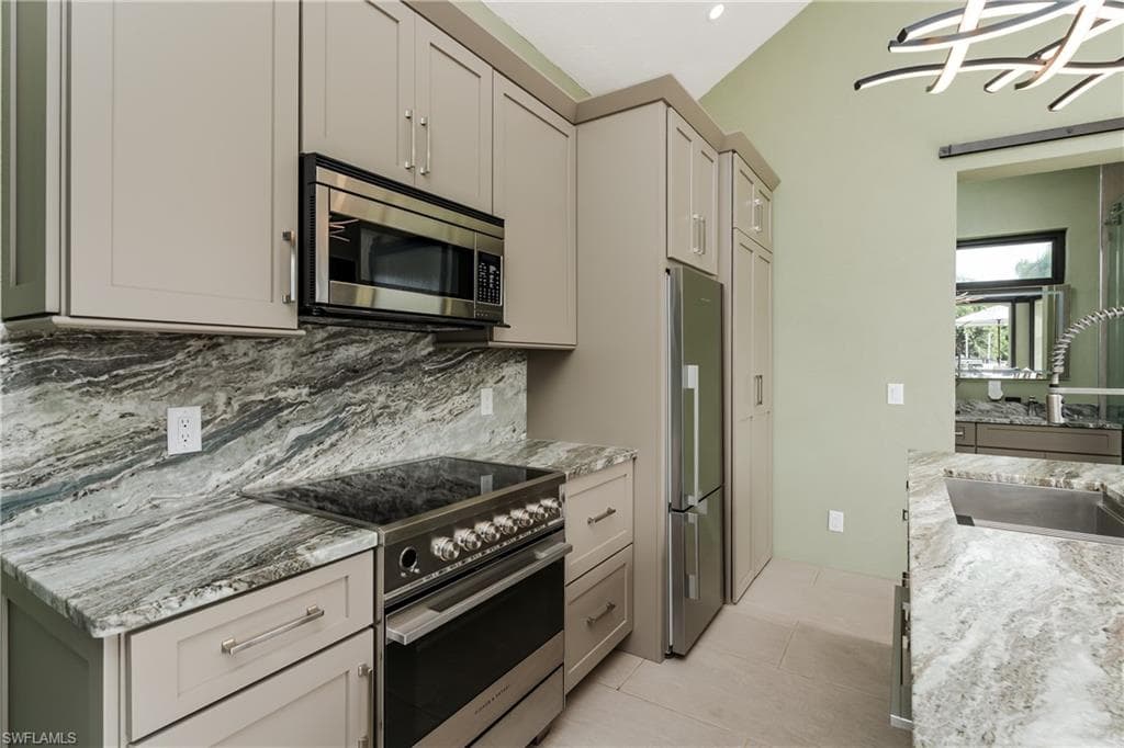 13323 Snook CIR-26