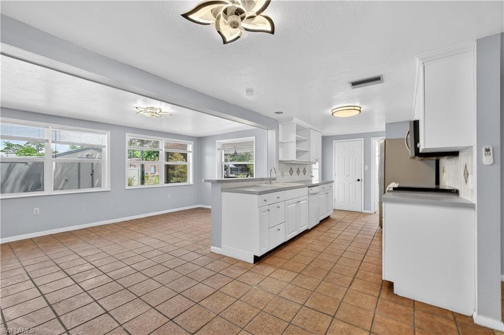 12362 3rd ST-8