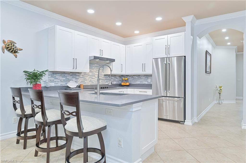 9006 Gladiolus Preserve CIR-14