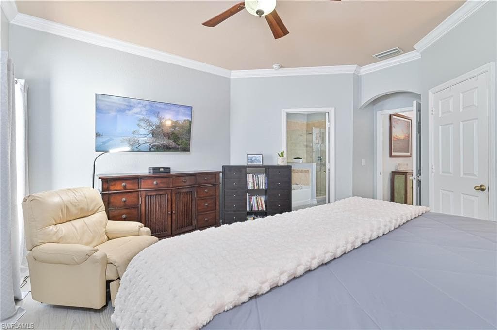 9006 Gladiolus Preserve CIR-21